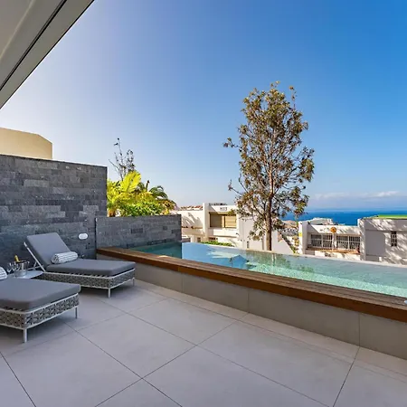 Aquasuites Luxury B10 *